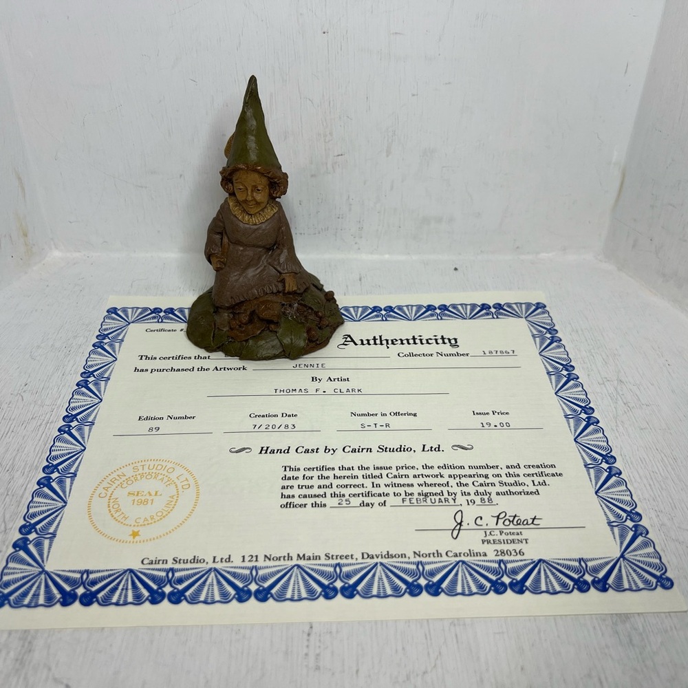 Vintage 1983 Tom Clark Jennie with COA